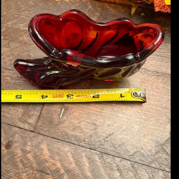 Hand painted Fenton Shoe Figurine - Picture 6 of 9